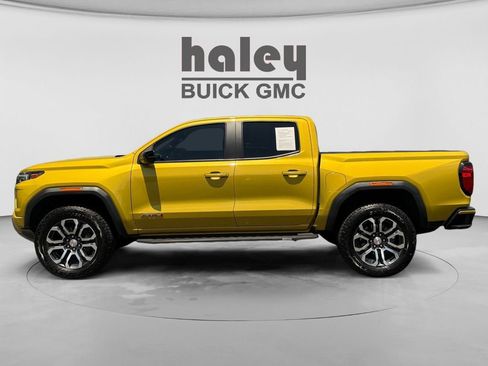 Used 2023 GMC Canyon AT4 AWD/4WD image 2