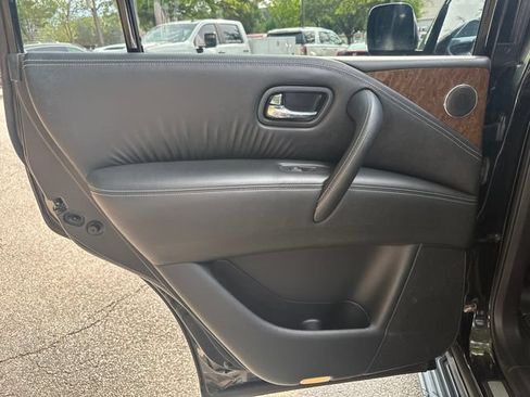 Used 2016 INFINITI QX80 2WD image 22