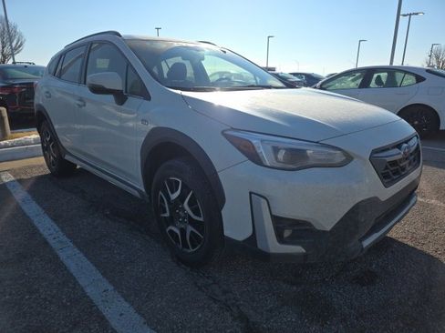 Used 2023 Subaru Crosstrek Hybrid image 1
