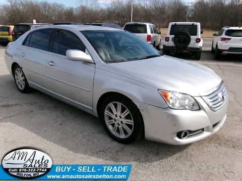 Used 2010 Toyota Avalon XL image 7