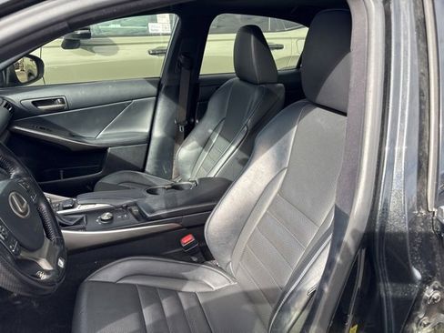 Used 2018 Lexus IS 300 F Sport w/ F Sport Package image 17