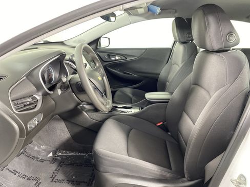 Used 2023 Chevrolet Malibu LT FWD image 14