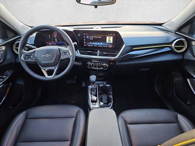 Used 2024 Chevrolet Trax ACTIV w/ Sunroof Package FWD image 18