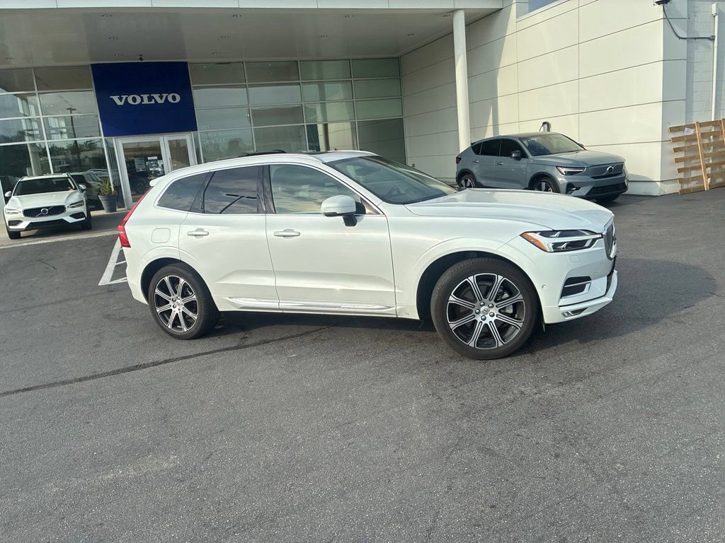 Used 2018 Volvo XC60 T6 Inscription w/ Convenience Package AWD/4WD image 2