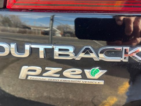 Used 2016 Subaru Outback 2.5i Limited image 27