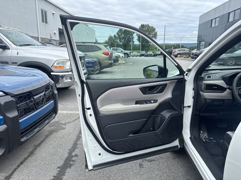 Certified 2026 Subaru Forester Premium AWD/4WD image 25