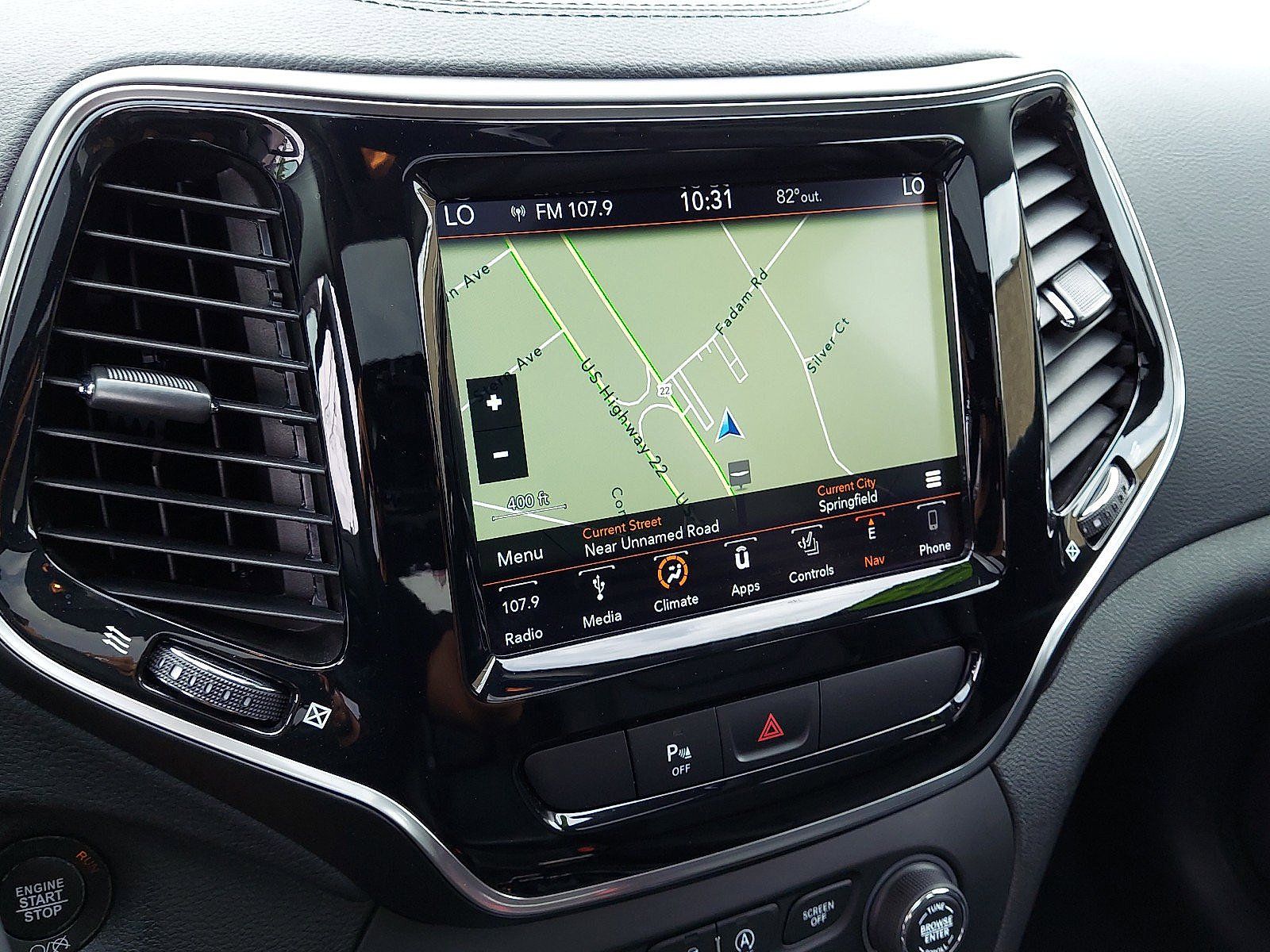 Used 2019 Jeep Cherokee Limited AWD/4WD image 17