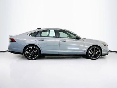 Used 2024 Honda Accord Sport image 10