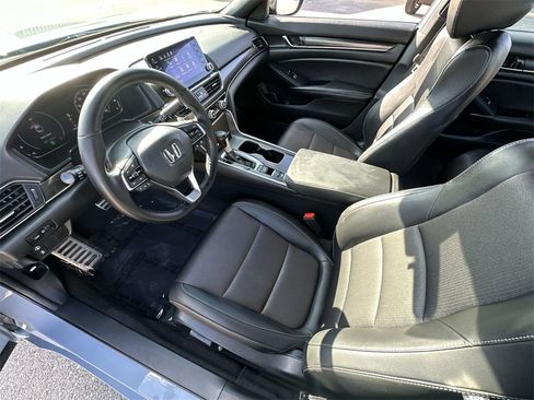 Used 2022 Honda Accord Sport image 22