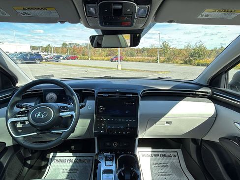 Used 2024 Hyundai Tucson Limited image 28