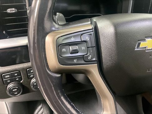 Used 2022 Chevrolet Silverado 1500 High Country w/ High Country Premium Package image 23
