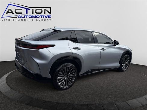 Used 2023 Lexus RZ 450e Premium image 8