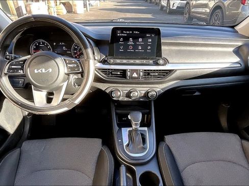 Used 2022 Kia Forte Sedan FWD image 10