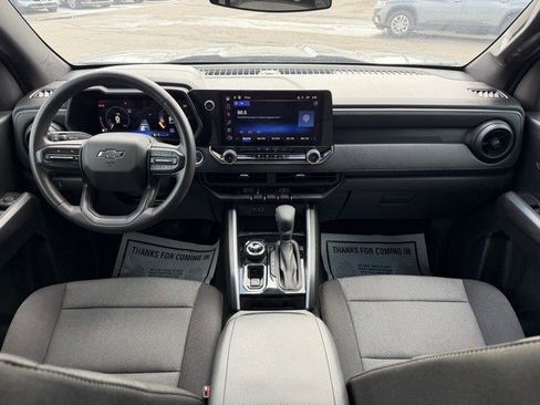 Used 2024 Chevrolet Colorado Trail Boss w/ Technology Package image 26