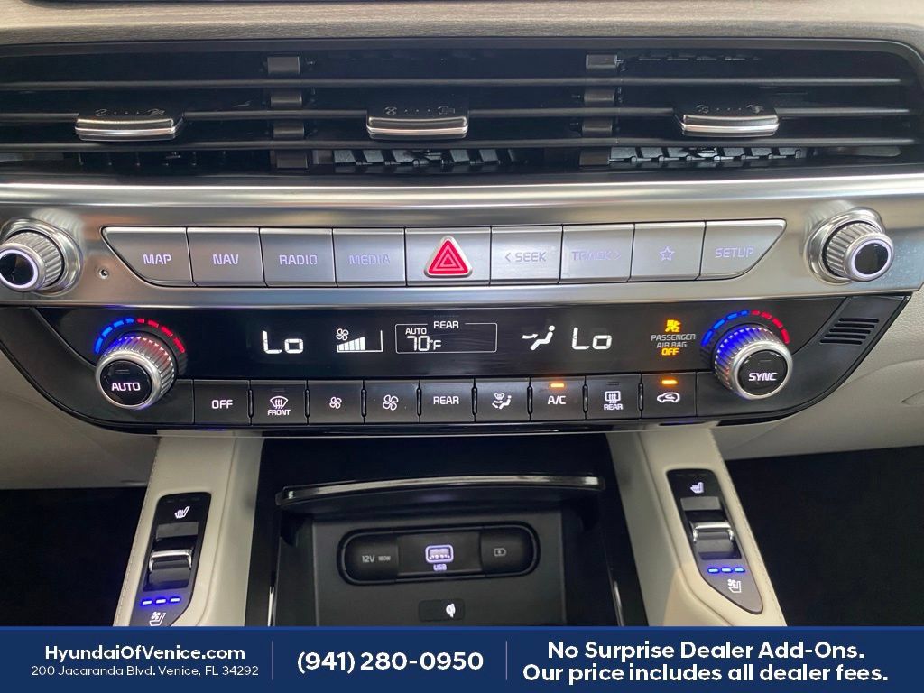 Used 2022 Kia Telluride EX w/ EX Premium Package FWD image 16