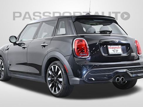Certified 2024 MINI Cooper S image 6