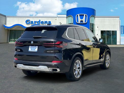 Used 2024 BMW X5 xDrive40i w/ Premium Package AWD/4WD image 6