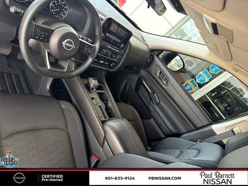 Certified 2024 Nissan Pathfinder S FWD image 22