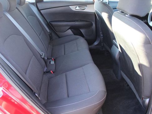 Used 2021 Kia Forte LXS image 6