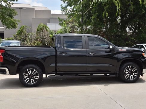 Used 2023 Chevrolet Silverado 1500 LT AWD/4WD image 6