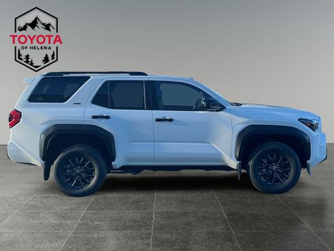 New 2026 Toyota 4Runner SR5 image 6