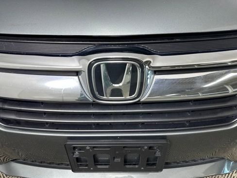 Used 2018 Honda Odyssey EX-L image 9