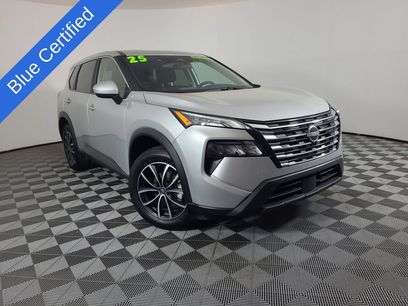 Used 2025 Nissan Rogue SV