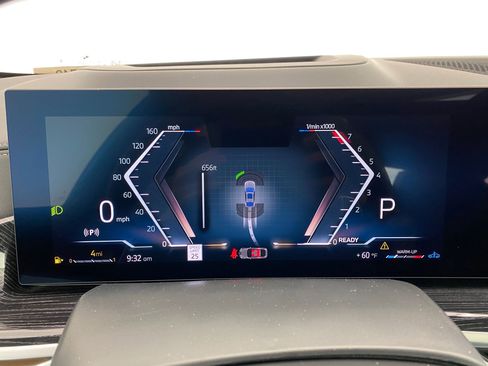 New 2026 BMW X6 xDrive40i w/ Climate Comfort Package image 20