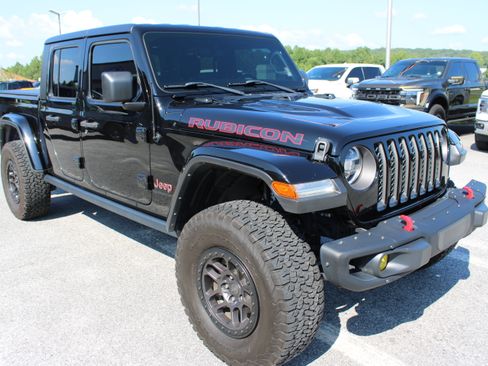 Used 2022 Jeep Gladiator Rubicon w/ LED Lighting Group AWD/4WD image 4