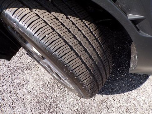 Certified 2025 Subaru Crosstrek 2.5i Limited image 2