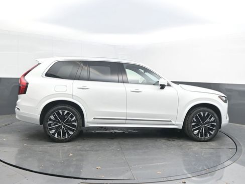 New 2026 Volvo XC90 B6 Plus AWD/4WD image 8