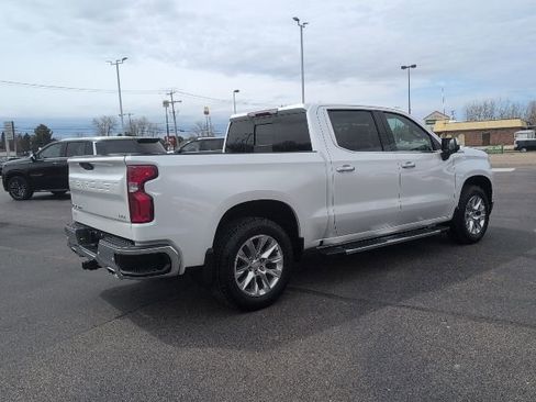 Used 2020 Chevrolet Silverado 1500 LTZ w/ LTZ Premium Package image 7