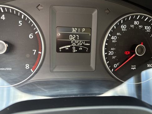 Used 2014 Volkswagen Jetta SE FWD image 16