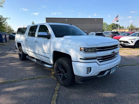 Used 2018 Chevrolet Silverado 1500 LTZ Z71 w/ LTZ Plus Package AWD/4WD image 3