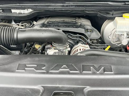 Used 2020 RAM 1500 Laramie AWD/4WD image 30