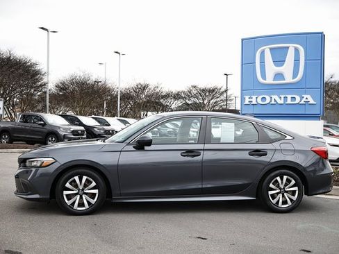Used 2023 Honda Civic LX image 4