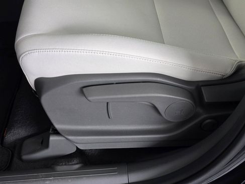 New 2026 Hyundai Santa Fe SE AWD/4WD image 19