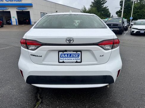 Used 2022 Toyota Corolla LE FWD image 4