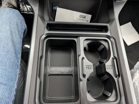 New 2026 Ford F250 XLT w/ XLT Premium Package image 23