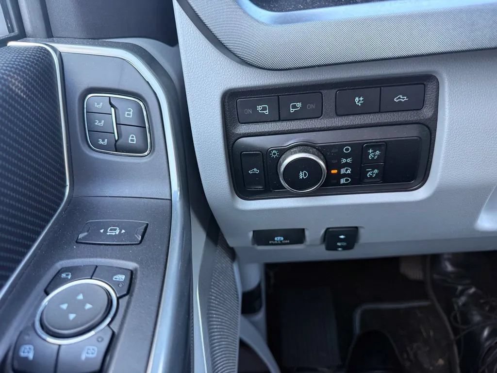 Used 2024 Ford F250 Limited AWD/4WD image 22