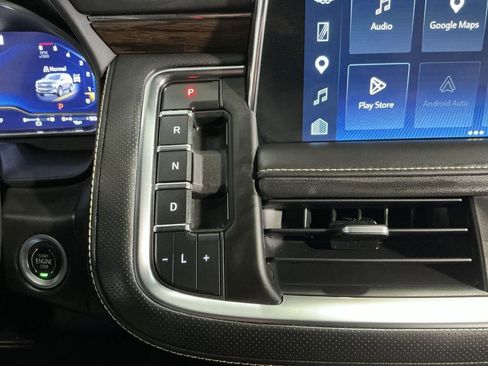 Used 2023 Chevrolet Suburban Premier w/ Premium Package image 23