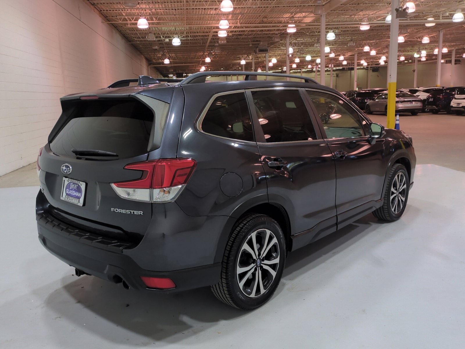 Used 2019 Subaru Forester Limited AWD/4WD image 3
