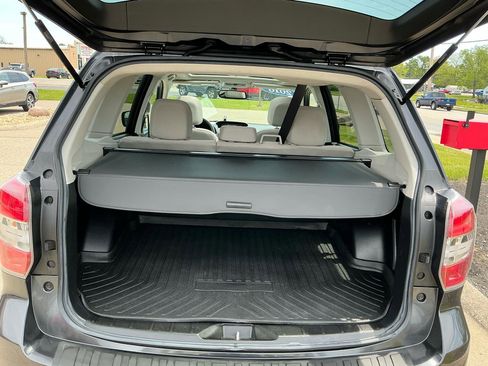 Used 2016 Subaru Forester 2.5i Premium w/ Popular Package #2 AWD/4WD image 29