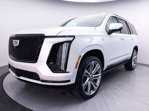 Used 2025 Cadillac Escalade Sport Platinum AWD/4WD image 17