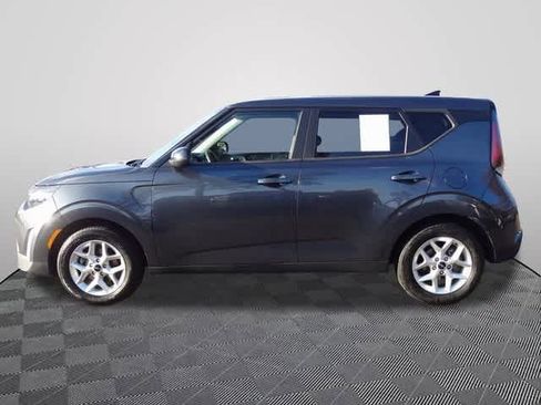 Used 2023 Kia Soul LX w/ Option Group 015 image 2