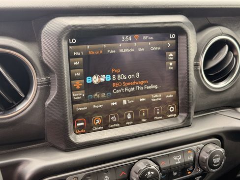 Used 2023 Jeep Wrangler Unlimited Sahara w/ Cold Weather Group AWD/4WD image 23