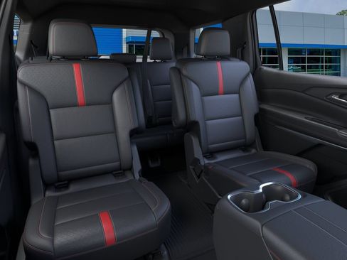 New 2026 Chevrolet Traverse RS w/ LPO, Floor Liner Package FWD image 47