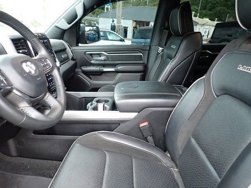 Used 2024 RAM 1500 Laramie AWD/4WD image 11