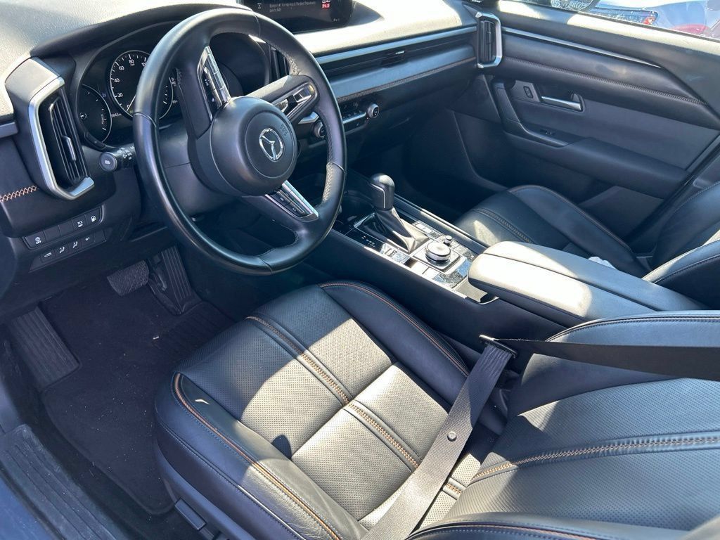Used 2025 MAZDA CX-50 AWD 2.5 Hybrid w/ Premium Pkg image 17