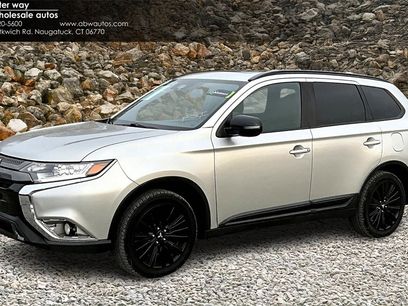 Used 2020 Mitsubishi Outlander LE